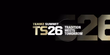 TEAMZ SUMMIT TS26 トラディション・ミーツ・トゥモローのロゴが黒い背景に表示されている。